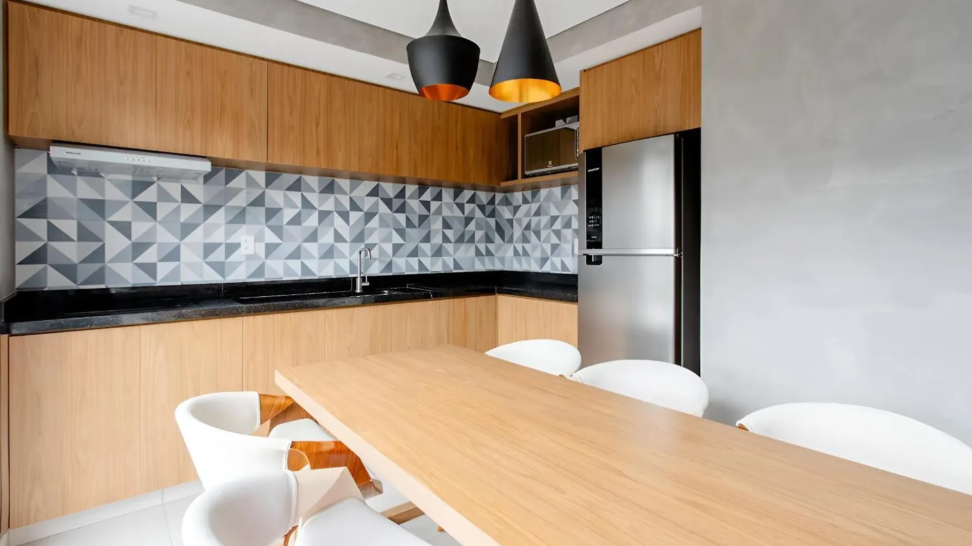 Studio Brooklin Conforto - Metro & Consulado, 400M Metro Brooklin, Portaria 24H, Wi-Fi 500Mb, Ar Condicionado, Cortina Blackout, Smart Tv 50